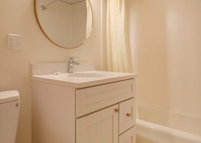 Room 18 Bath