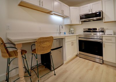 Room 20 Kitchenette