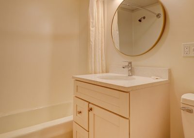 Room 9 Bath