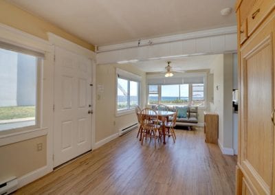 Living Room w/Murphy Bed